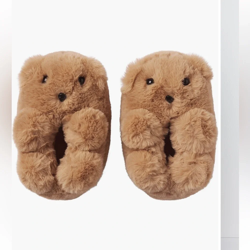 SKIMS Teddy Bear Slippers. Shoes
Size 5 - Picture 2 of 4